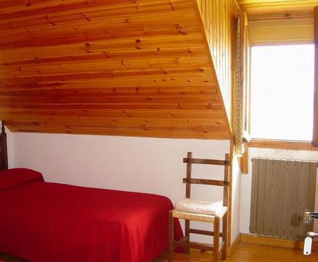 Pension Pallaruelo Saravillo Zimmer foto